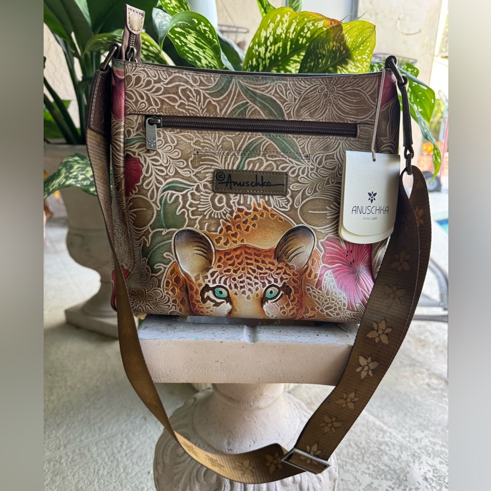 ANUSCHKA Cleopatra's Leopard Print Crossbody Bag - Picture 6 of 16